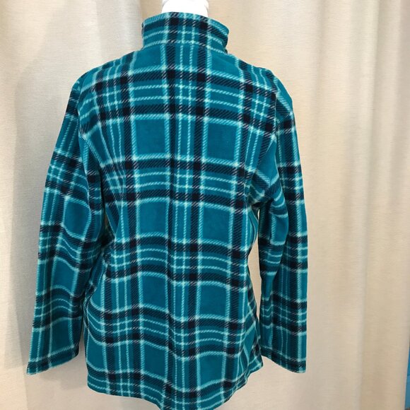 Fleece Pullover in Green and Black Plaid - Brand New with Tags! - Picture 4 of 4
